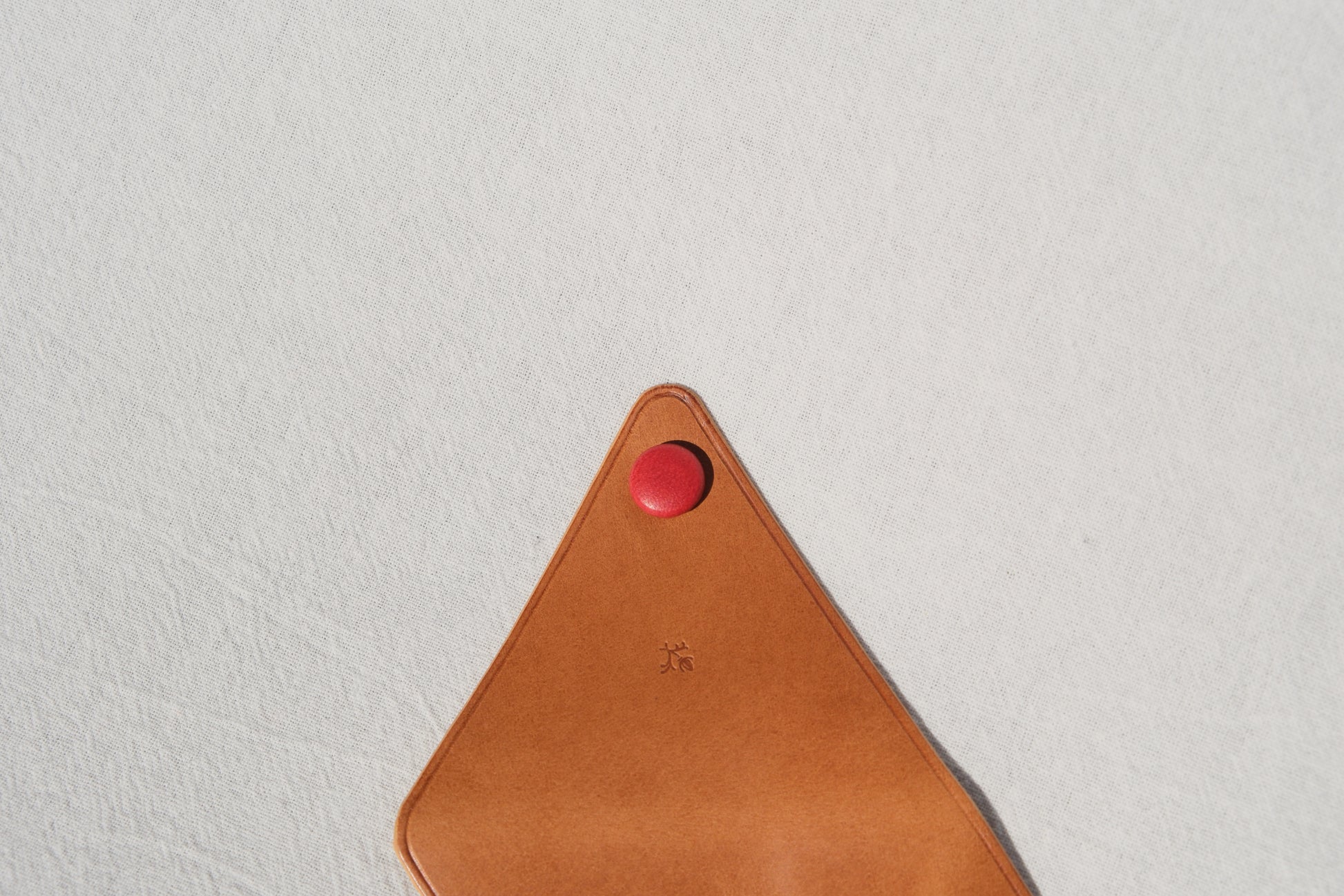 Triangle Coin Purse - Camel Small