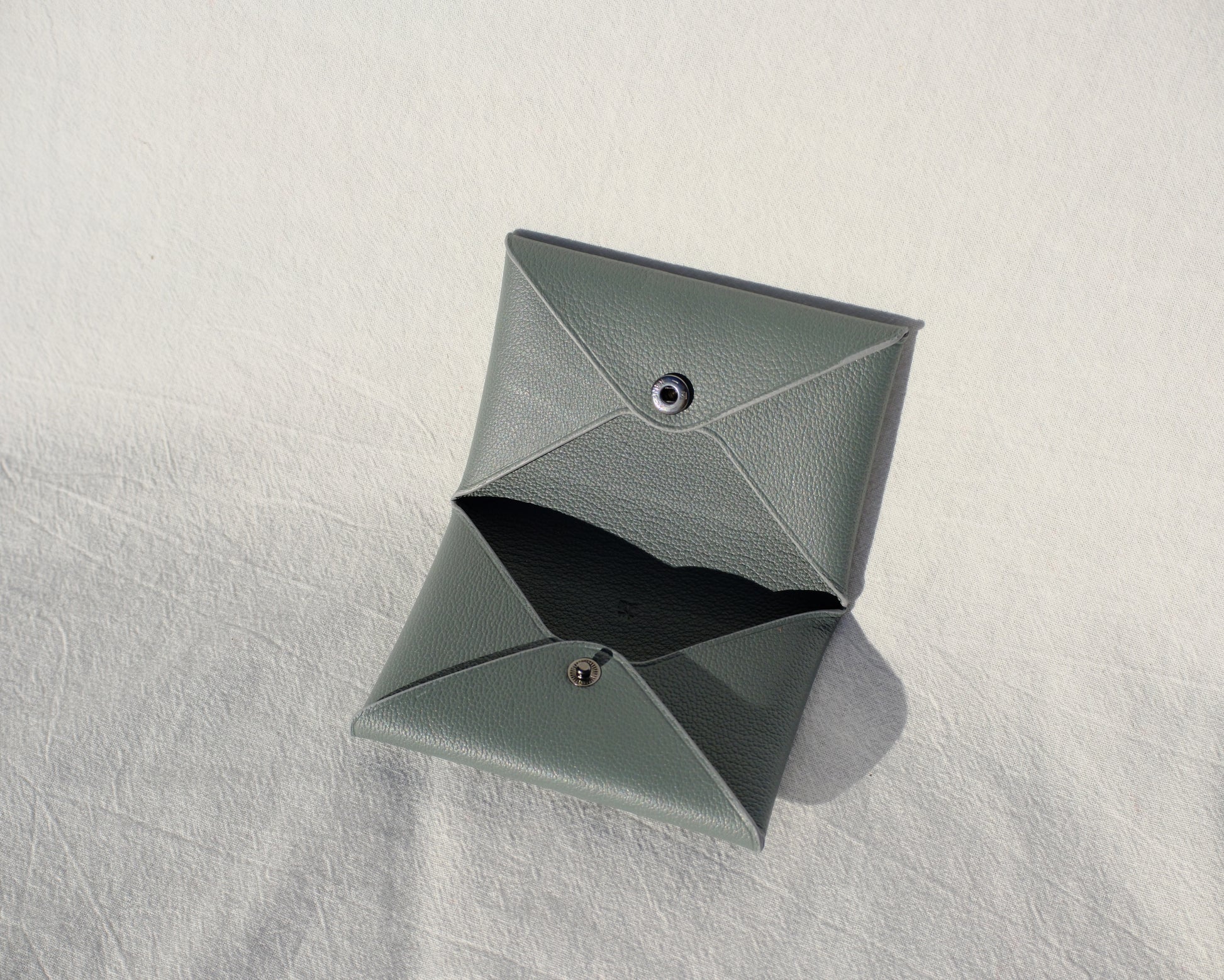 Supple Biz Card Holder - Gray