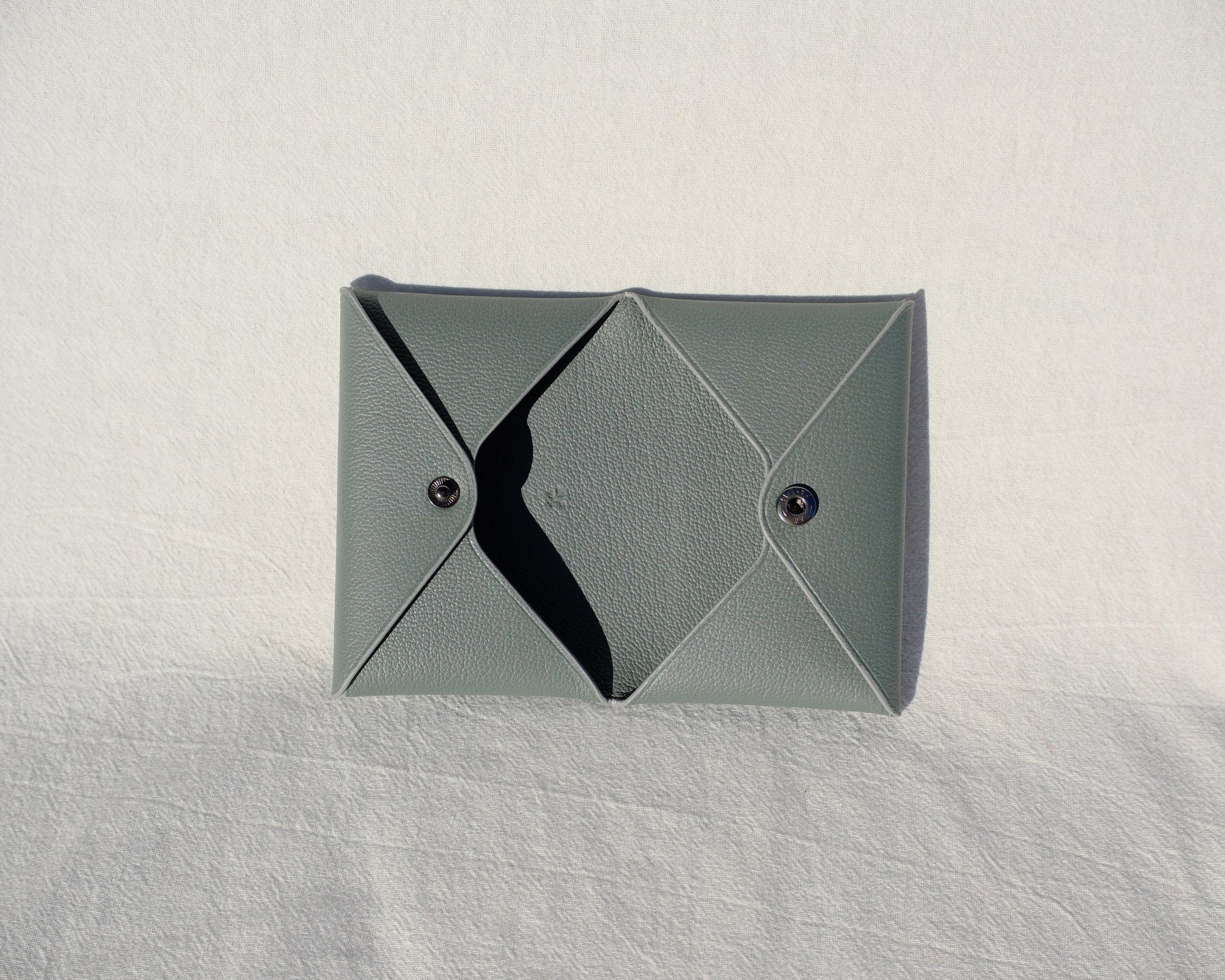 Supple Biz Card Holder - Gray