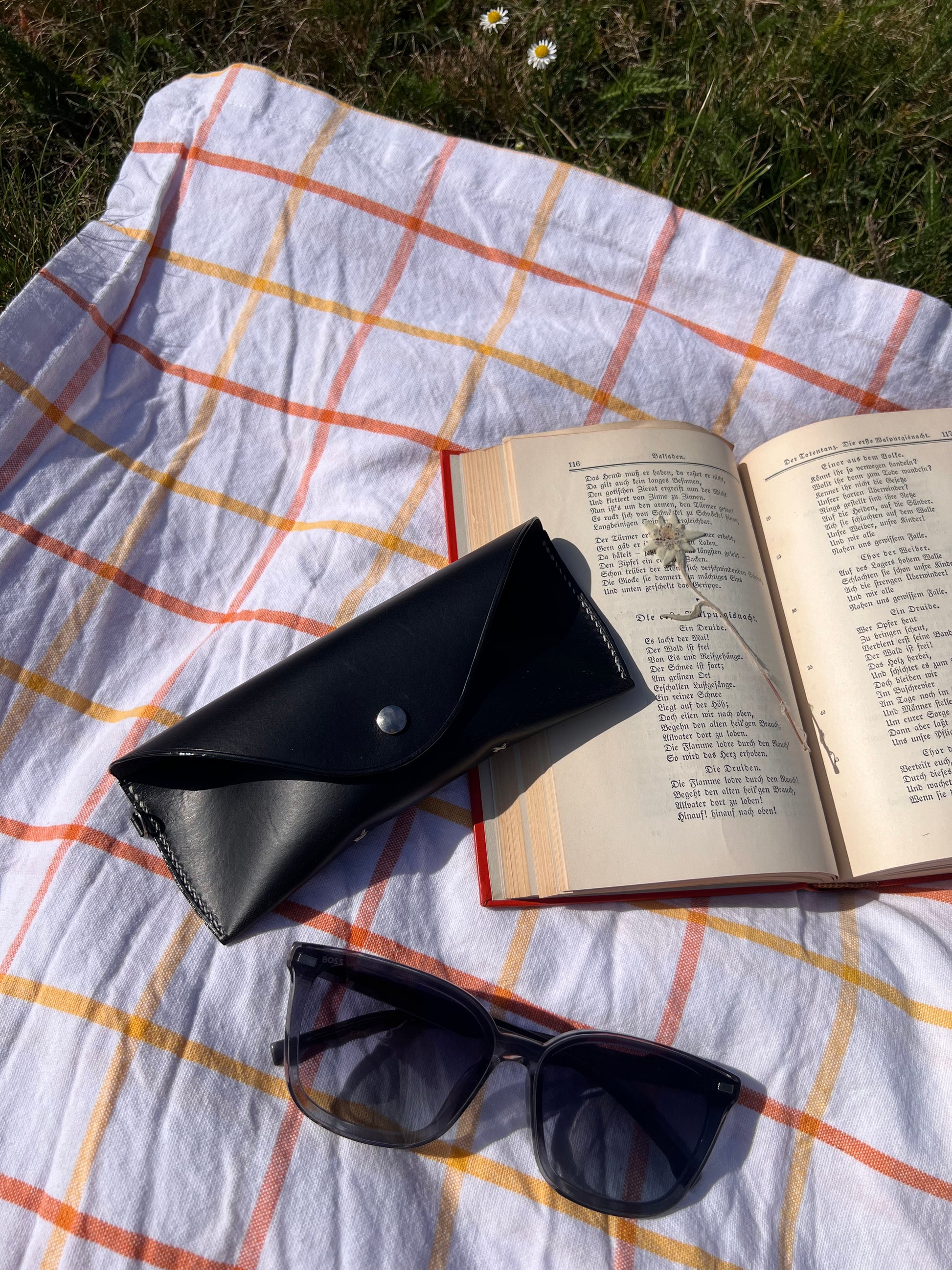 Snap Pocket Eyeware Case - Black