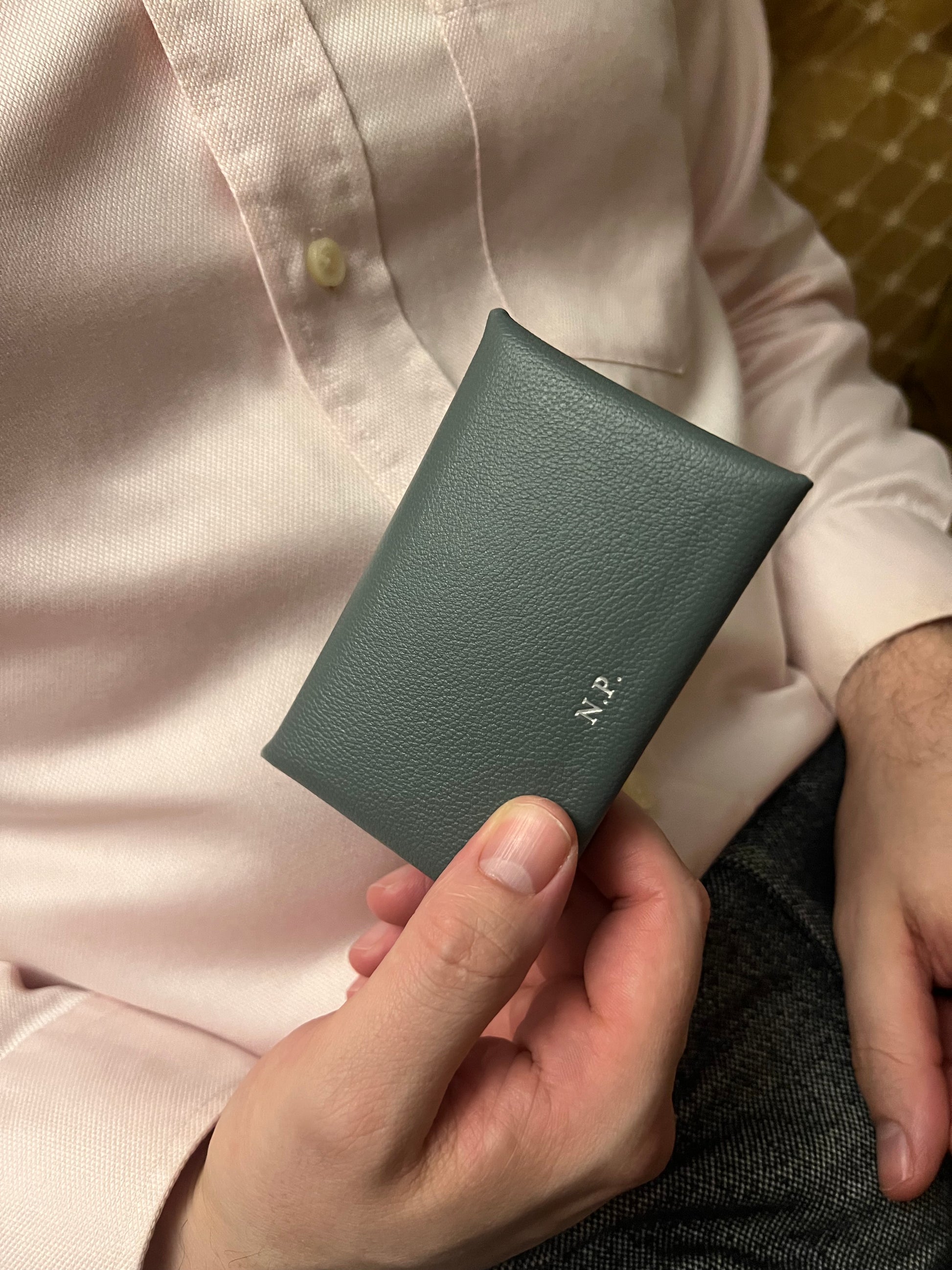 Supple Biz Card Holder - Gray